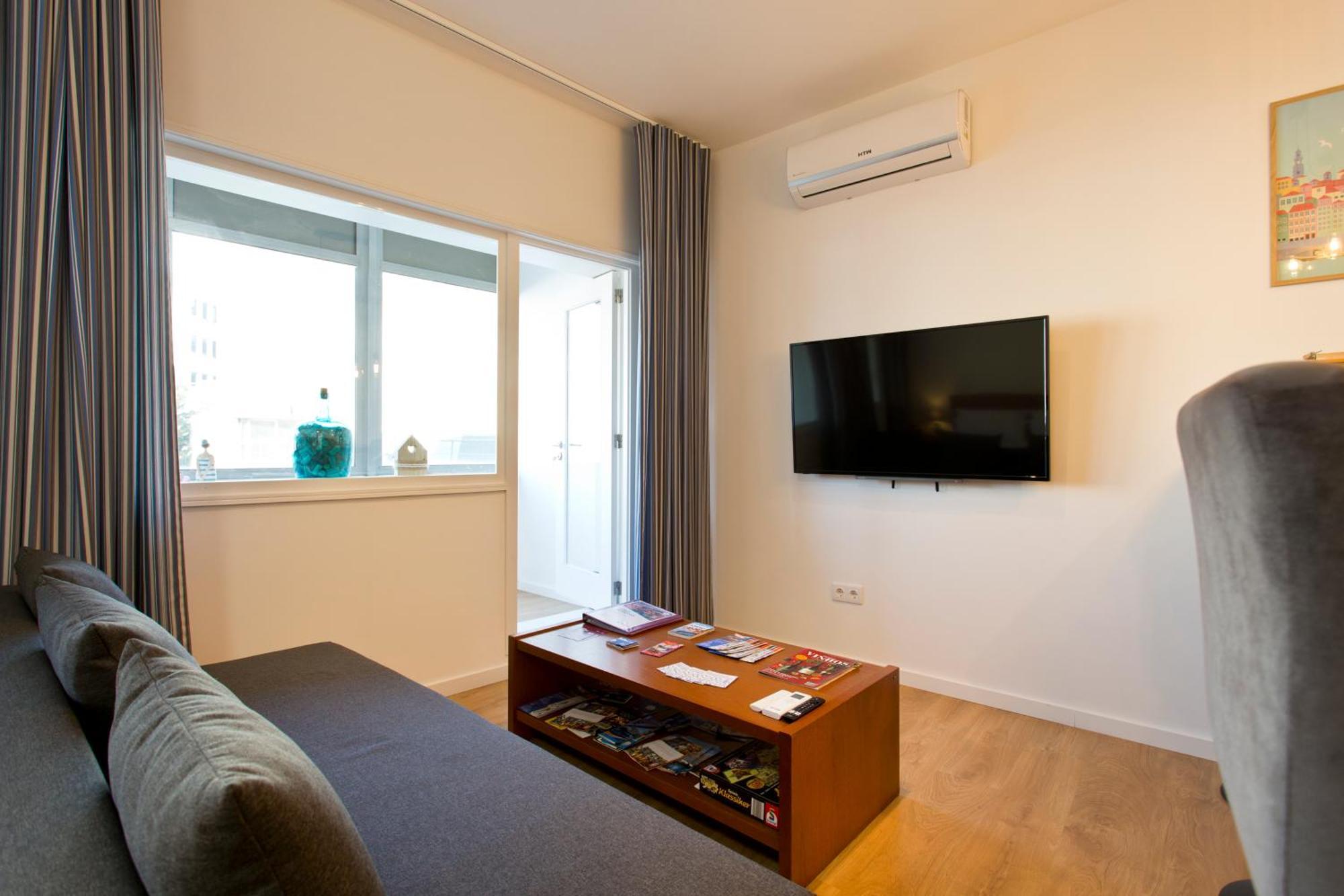 Casa Roberto - Studio Apartment, Lift, Ac, Car Parking - Extra OOporto Exterior foto